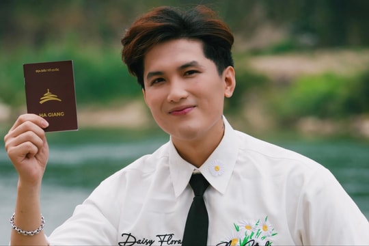 Chia sẻ thú vị của người sáng tạo 'hộ chiếu Hà Giang' gây sốt mạng xã hội