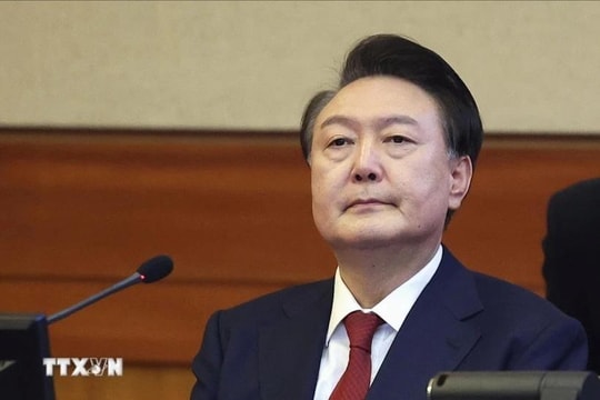 Cơ quan công tố ra lệnh trả tự do cho Tổng thống bị luận tội Yoon Suk Yeol