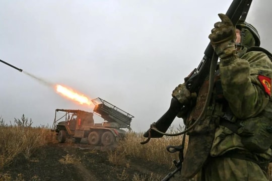 Ukraine cân nhắc rút quân khỏi tỉnh Kursk của Nga trong vòng 2 tuần tới