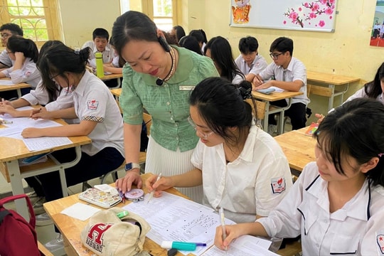 Sở Giáo dục và Đào tạo nhiều tỉnh đề xuất hỗ trợ hàng chục tỷ đồng để dạy thêm không thu tiền
