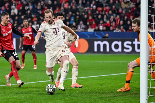 Xác định 4 đội đầu tiên vào tứ kết Champions League