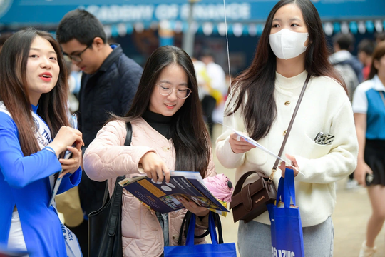 Đại học Quốc gia Hà Nội công bố chỉ tiêu tuyển sinh năm 2025