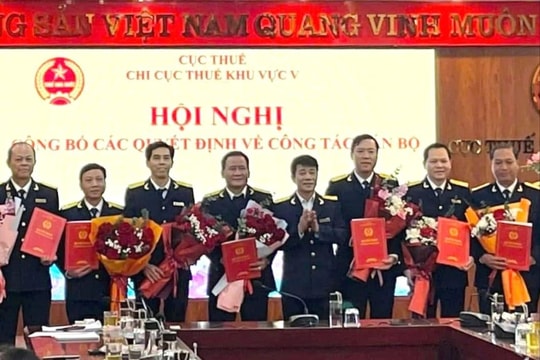 Chi cục Thuế khu vực V tại Hải Dương ra mắt ban lãnh đạo
