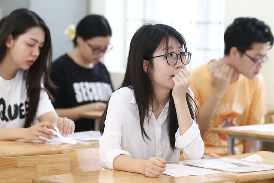 Sáp nhập tỉnh xong trước 30/8, có cần đẩy lịch thi tốt nghiệp THPT lên sớm?