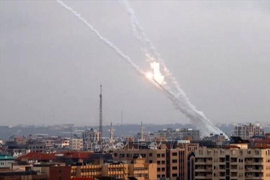 Israel chặn tên lửa phóng từ Yemen