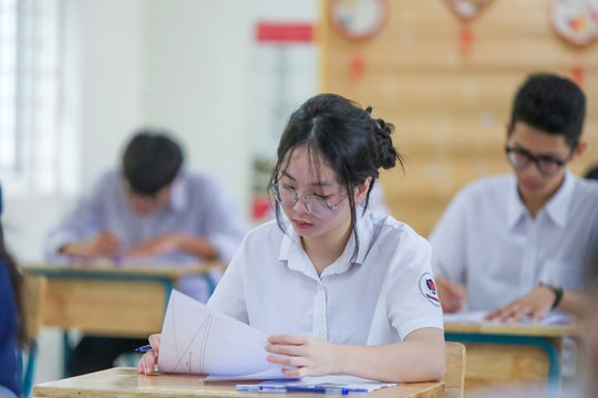 Những lỗi khiến thí sinh dễ mất điểm môn văn, tiếng Anh khi thi vào lớp 10