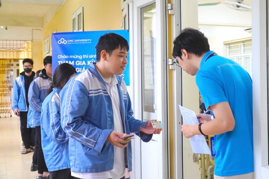 Hơn 1.000 thí sinh thi đánh giá năng lực, tranh suất vào Trường Đại học CMC