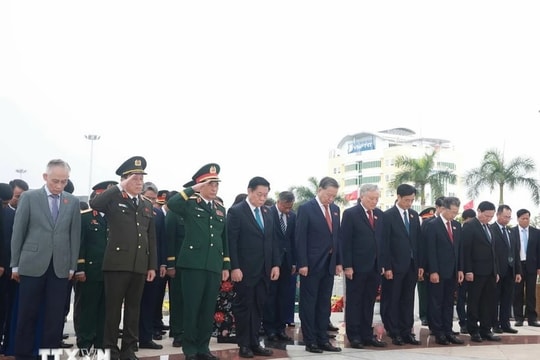 Tổng Bí thư Tô Lâm dâng hương tưởng niệm các Anh hùng liệt sỹ tại Đà Nẵng