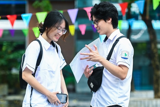 Bộ Giáo dục và Đào tạo nhất trí giao đề thi tốt nghiệp THPT sớm cho địa phương đông thí sinh