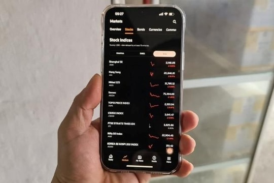 Chứng khoán châu Á giảm sâu, Đài Loan dừng giao dịch