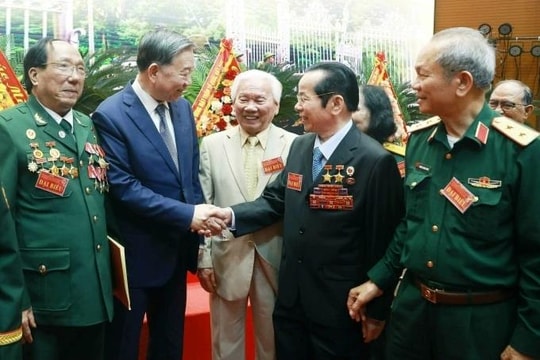 Tổng Bí thư: Trợ cấp ưu đãi người có công sẽ ở mức cao nhất