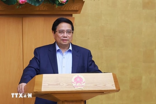 Hoàn thiện thể chế, giải phóng toàn bộ sức sản xuất của đất nước