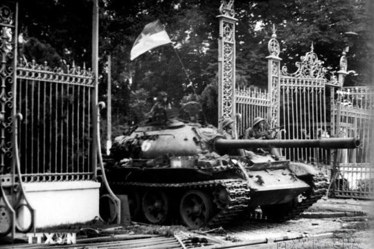 Article by President Luong Cuong on the occasion of the 50th anniversary of the liberation of the South