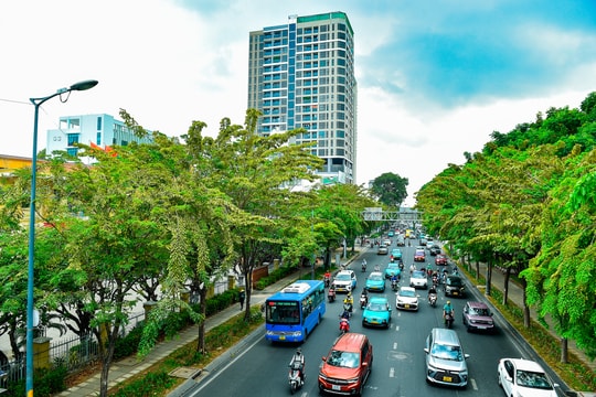 The city named after Uncle Ho after 50 years of liberation