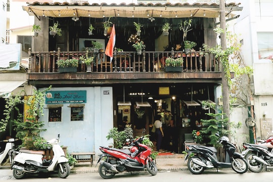 Mục sở thị quán 'Cà phê Biệt động' ở TP Hồ Chí Minh