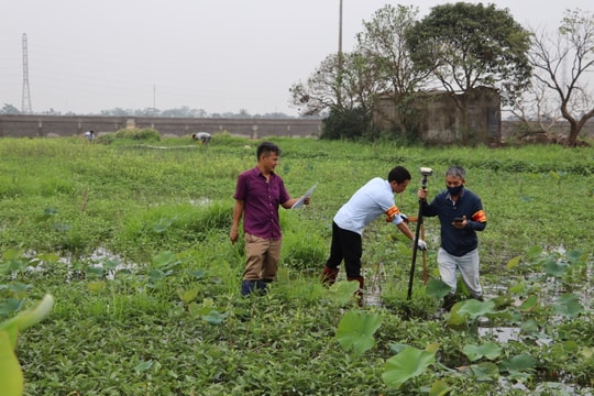 Cam Giang forced mandatory census of 8 households in Cam Doai