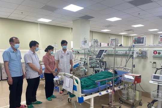 Lãnh đạo Ủy ban MTTQ tỉnh Hải Dương và Vĩnh Phúc thăm hỏi nạn nhân bị tai nạn ở Tam Đảo