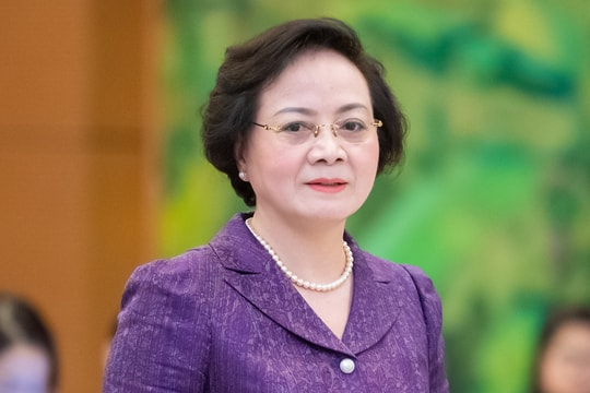 Tăng cường kiêm nhiệm 'để tinh gọn bộ máy chính quyền cấp xã'