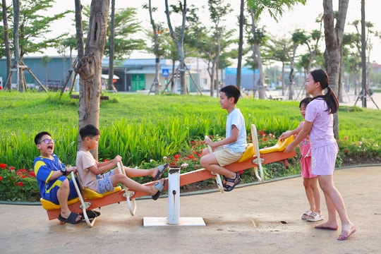 Nhộn nhịp các điểm vui chơi, giải trí ở Hải Dương ngày đầu kỳ nghỉ lễ