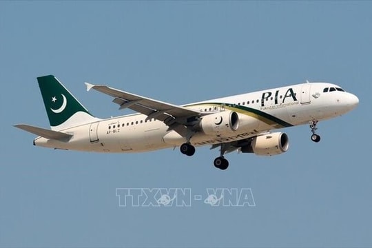 Ấn Độ đóng cửa không phận đối với toàn bộ máy bay Pakistan