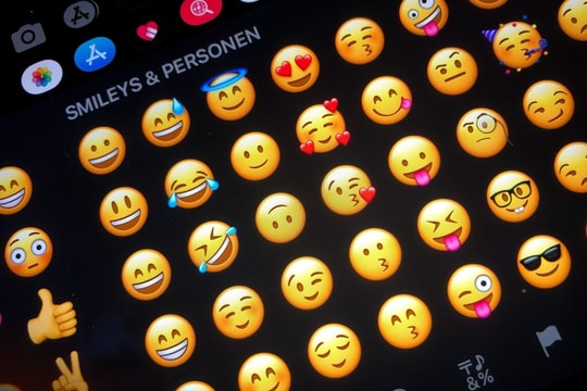 When emojis take on legal value