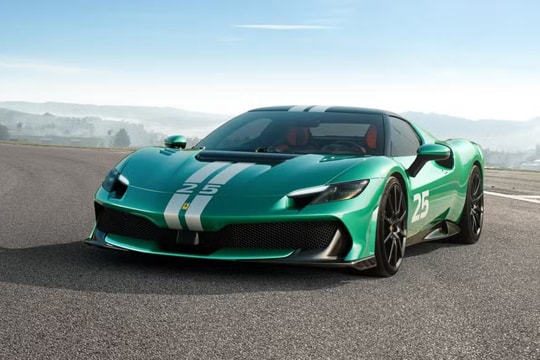296 Speciale - Ferrari's most powerful rear-wheel drive supercar