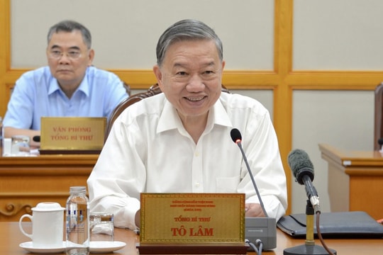 After the merger, it is expected that the provincial level will reduce 18,440 positions and the commune level will reduce 110,780 positions.