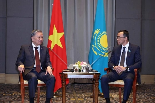 Đưa quan hệ giữa Việt Nam và Kazakhstan phát triển thực chất, hiệu quả