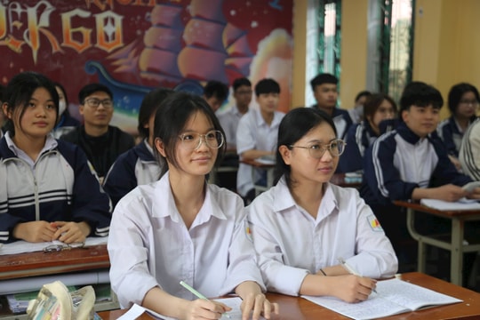 Thi thử tốt nghiệp THPT, đánh giá thật giáo dục