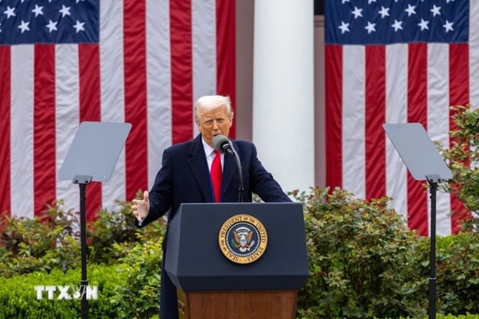US President leaves open the possibility of reducing tariffs on China