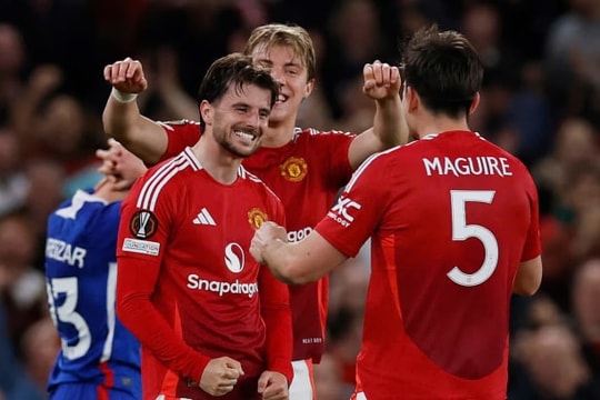 Man Utd vào chung kết Europa League
