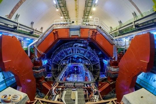 Particle accelerator turns lead into gold