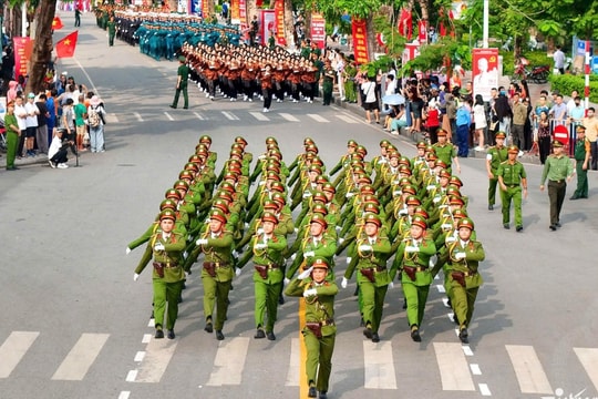 Tổng duyệt diễu binh, diễu hành kỷ niệm 70 năm ngày giải phóng Hải Phòng
