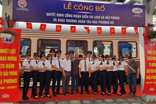 Công bố điểm du lịch ga Hải Phòng và khai trương tàu hỏa Hoa Phượng Đỏ