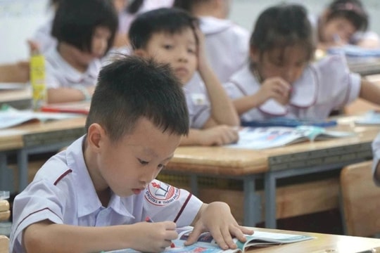 Teachers are not allowed to 'scold' primary school students under new disciplinary regulations