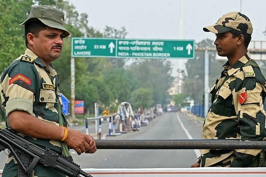 Ấn Độ - Pakistan đạt thỏa thuận ngừng bắn toàn diện