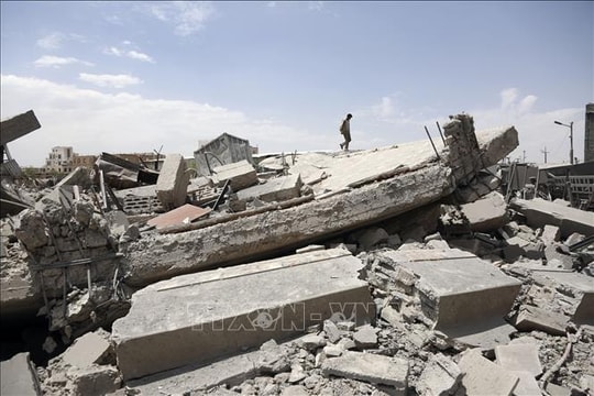 Yemen bác bỏ tin Israel không kích cảng nhiên liệu Ras Isa