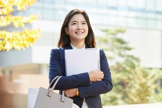 'Nhảy việc' trong mắt người trẻ - cơ hội hay rủi ro?