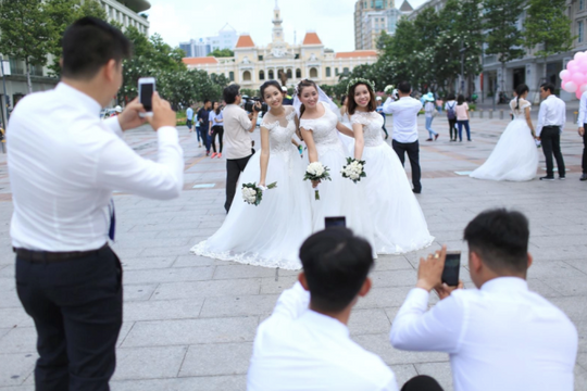Người Việt kết hôn ngày càng muộn