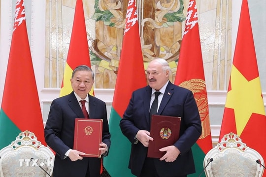 Việt Nam - Belarus chính thức thiết lập quan hệ Đối tác chiến lược