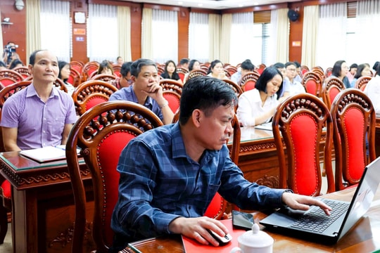 Quản lý, lưu trữ toàn bộ tài liệu, cơ sở dữ liệu trong quá trình sắp xếp tổ chức bộ máy