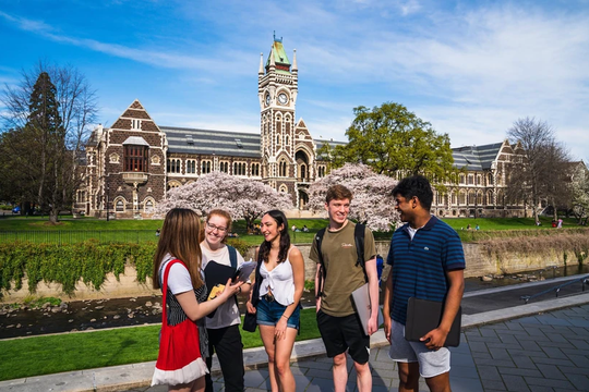 Đại học lâu đời nhất New Zealand cấp học bổng chưa từng có cho sinh viên Việt Nam