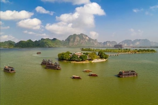 Chùa Tam Chúc miễn phí vé xe và suất ăn cho khách chiêm bái xá lợi Phật