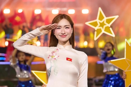 Chương trình nghệ thuật đặc biệt tôn vinh Bác Hồ