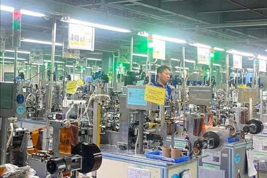 Tiết kiệm 5 tỷ đồng tiền điện sau 8 tháng dùng năng lượng mặt trời
