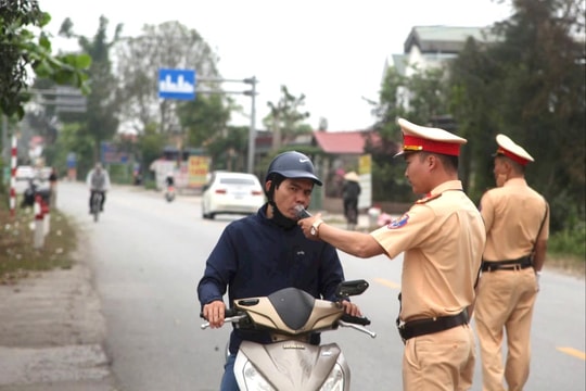 Tai nạn giao thông được kiềm chế, cần giải pháp quyết liệt hơn