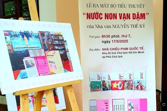 'Nước non vạn dặm' tái hiện cuộc đời, sự nghiệp cách mạng của Bác
