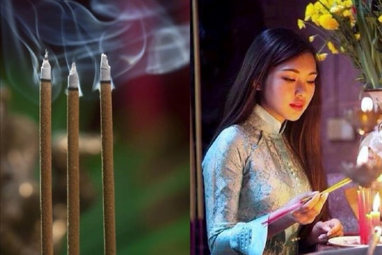 Thắp 3 nén hương khi cúng có ý nghĩa gì?
