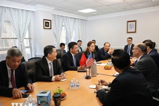 Bộ trưởng Công thương Nguyễn Hồng Diên làm việc với các tập đoàn hàng đầu của Mỹ