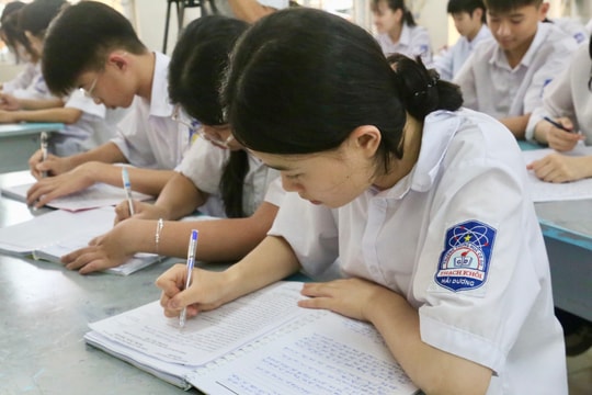 Tất cả trường THPT và cơ sở giáo dục thường xuyên sử dụng điểm thi lớp 10 THPT công lập để tuyển sinh